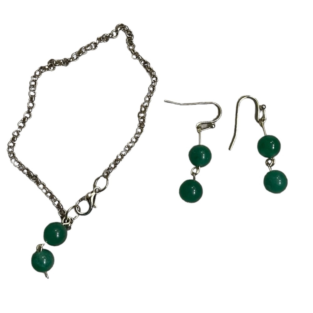 Earrings and bracelet handmade jade‎ and gold tone earrings and bracelet